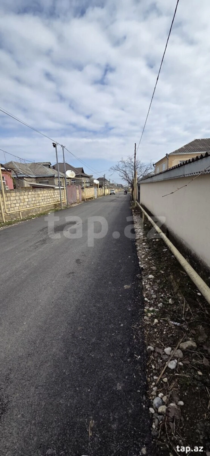 Satılır 5 otaqlı həyət evi 260 m²