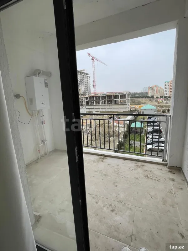 Kirayə verilir 2 otaqlı yeni tikili 75 m²