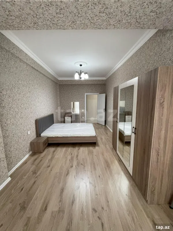 Kirayə verilir 2 otaqlı yeni tikili 75 m²