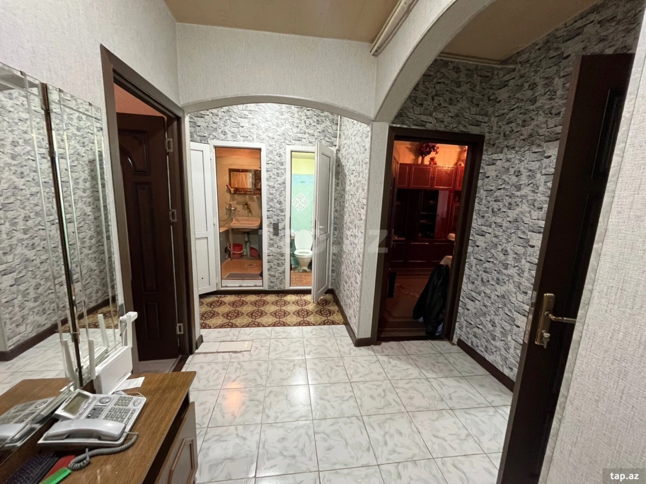 Satılır 3 otaqlı mənzil 69 m²