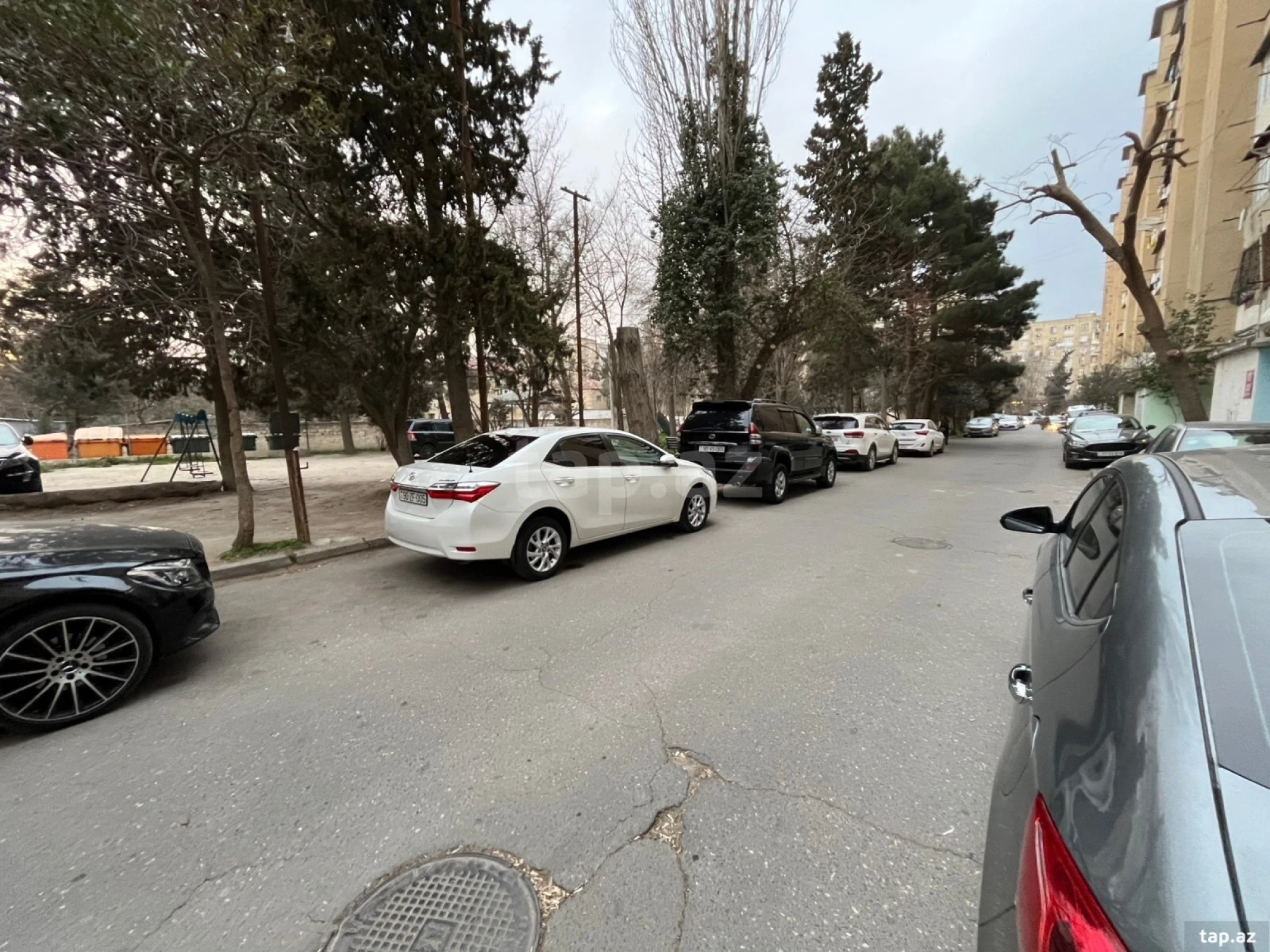 Satılır 3 otaqlı mənzil 69 m²