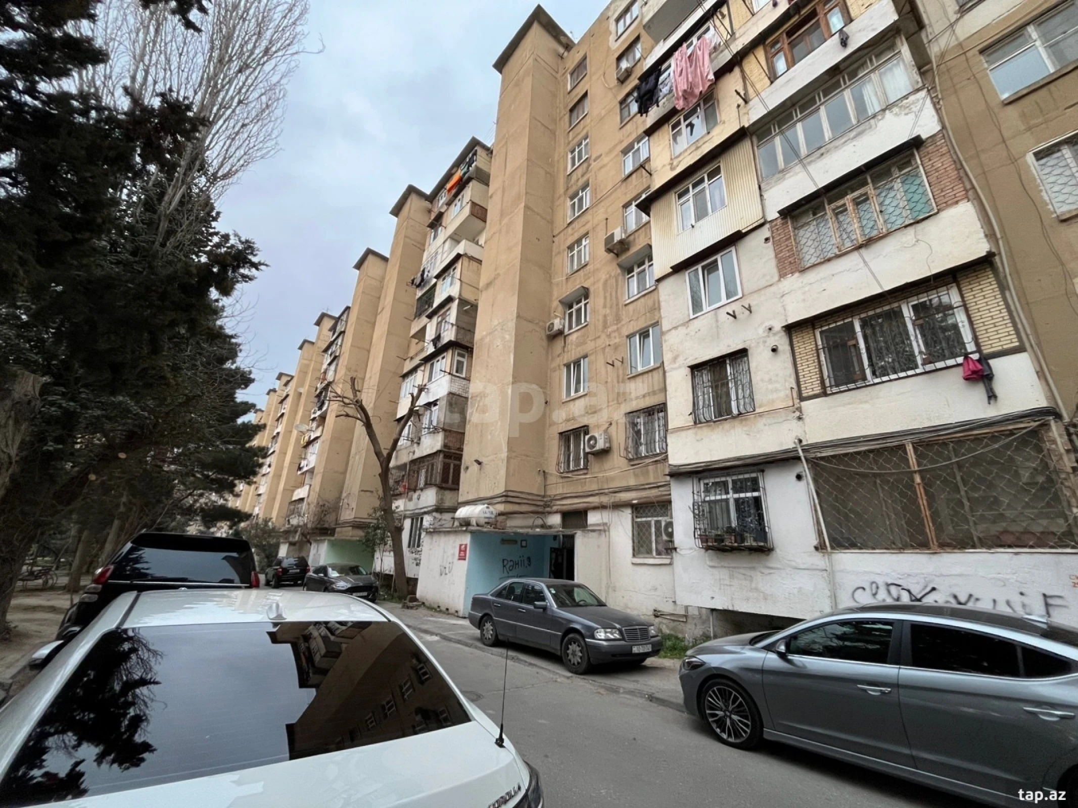 Satılır 3 otaqlı mənzil 69 m²