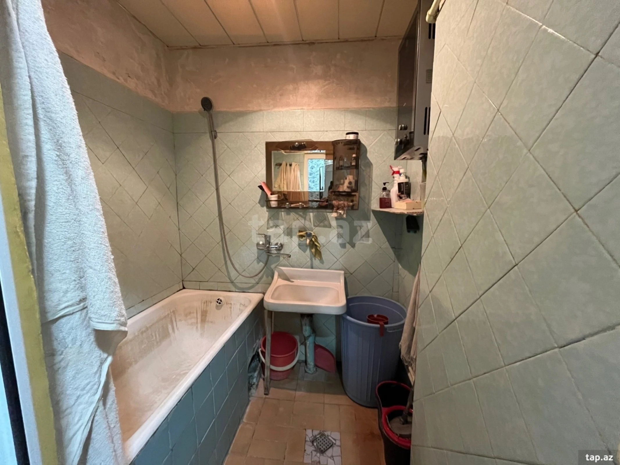 Satılır 3 otaqlı mənzil 69 m²