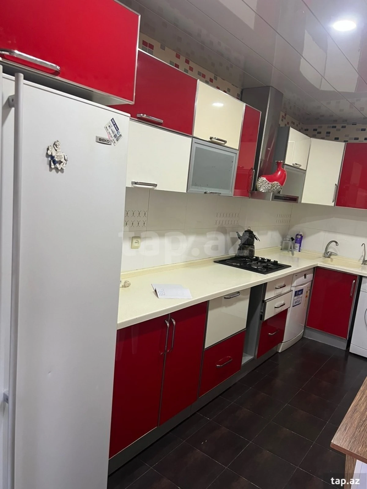 Kirayə verilir 3 otaqlı həyət evi 145 m²