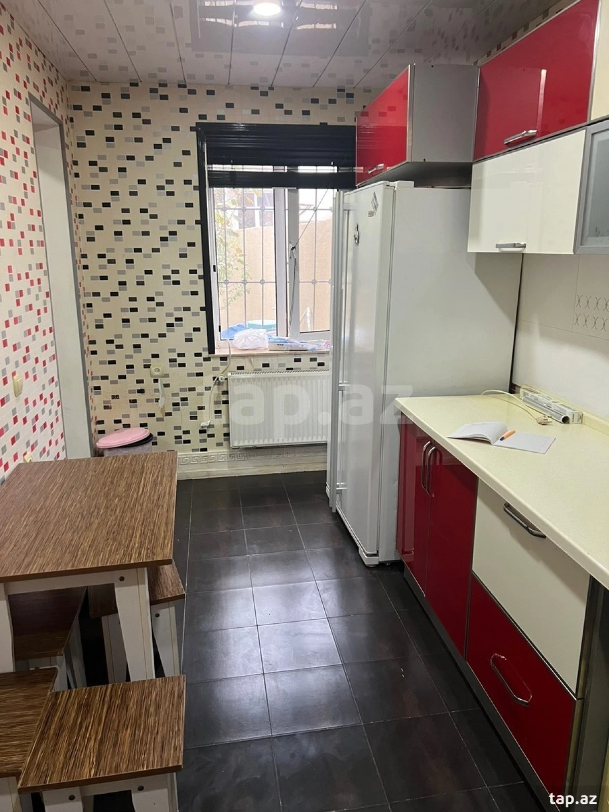 Kirayə verilir 3 otaqlı həyət evi 145 m²