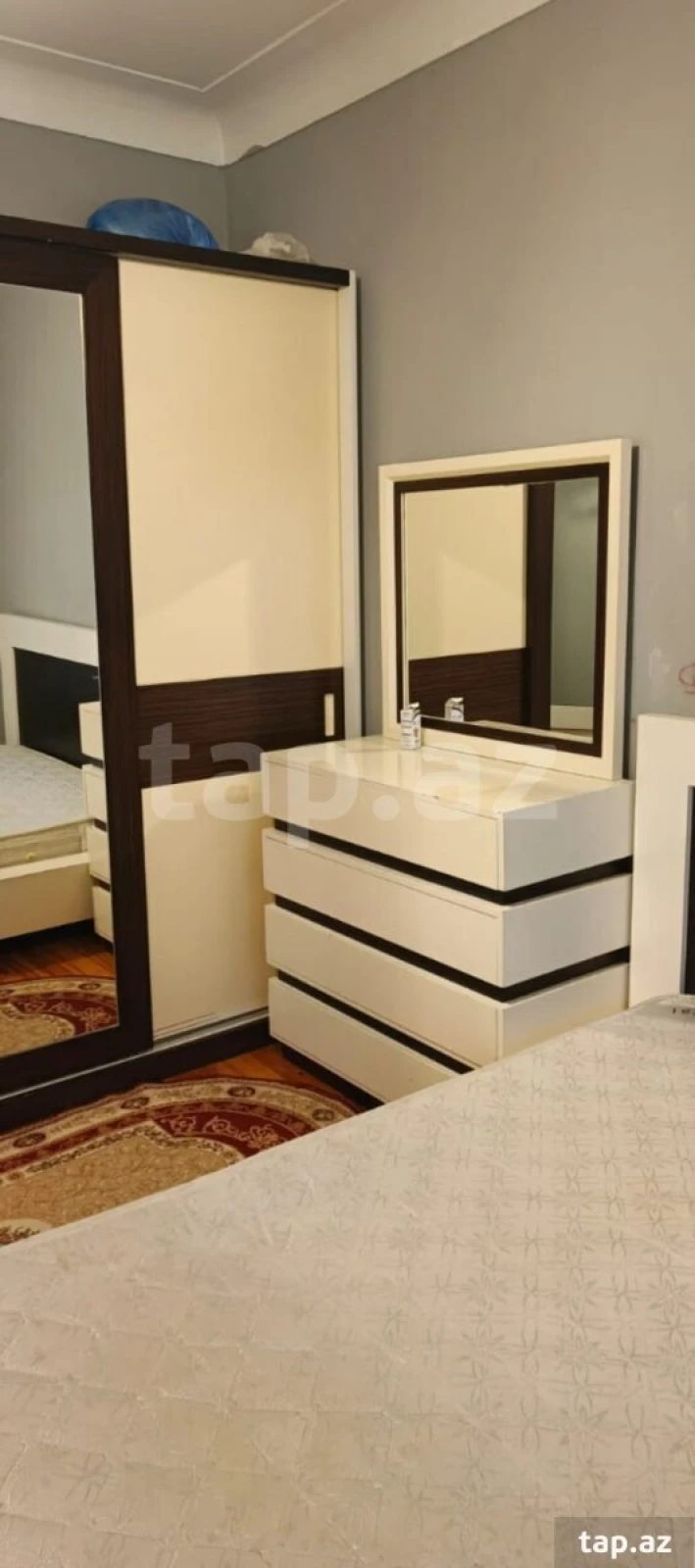 Kirayə verilir 2 otaqlı mənzil 60 m²