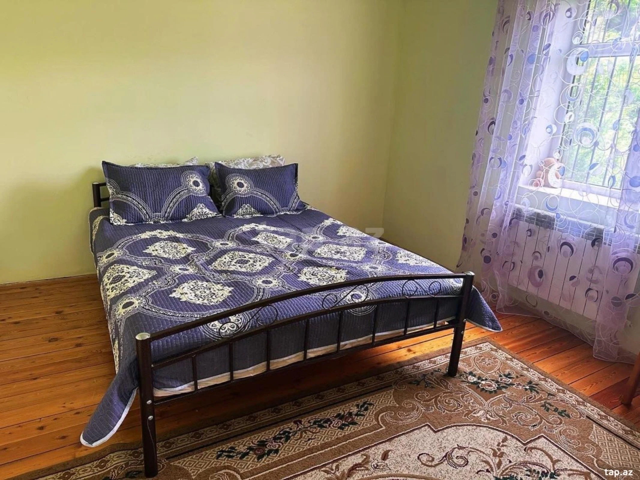 Kirayə verilir 8 otaqlı həyət evi 300 m²