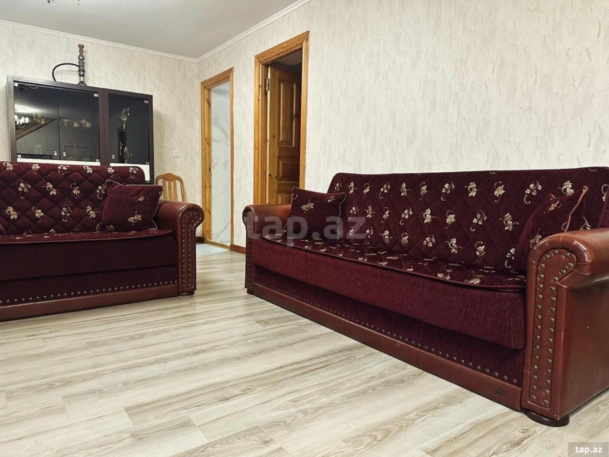 Kirayə verilir 8 otaqlı həyət evi 300 m²