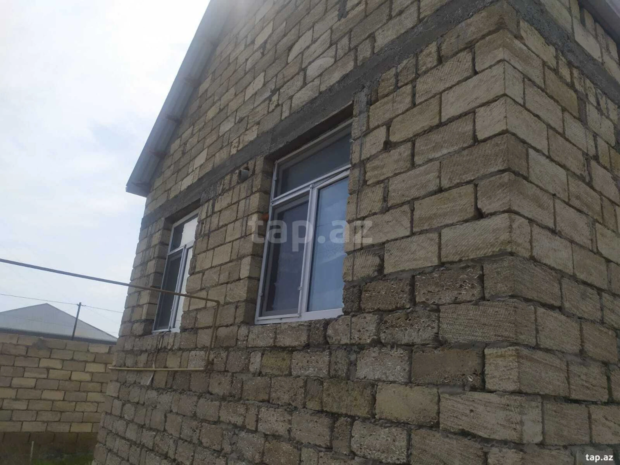 Kirayə verilir 2 otaqlı həyət evi 60 m²