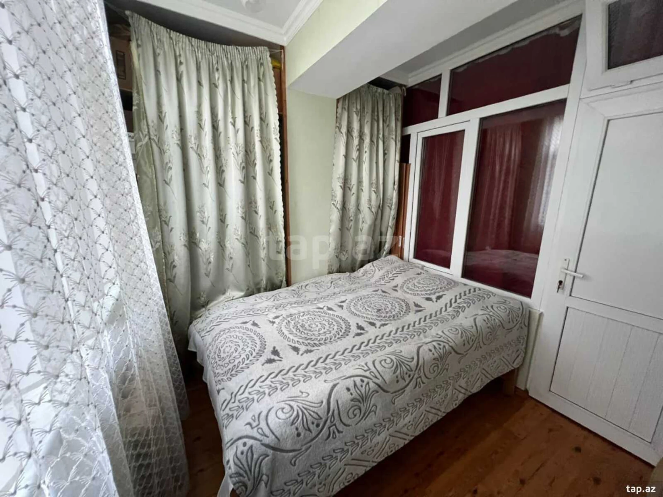 Kirayə verilir 2 otaqlı mənzil 50 m²