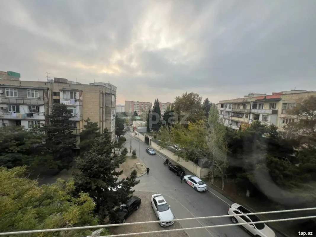 Kirayə verilir 2 otaqlı mənzil 50 m²