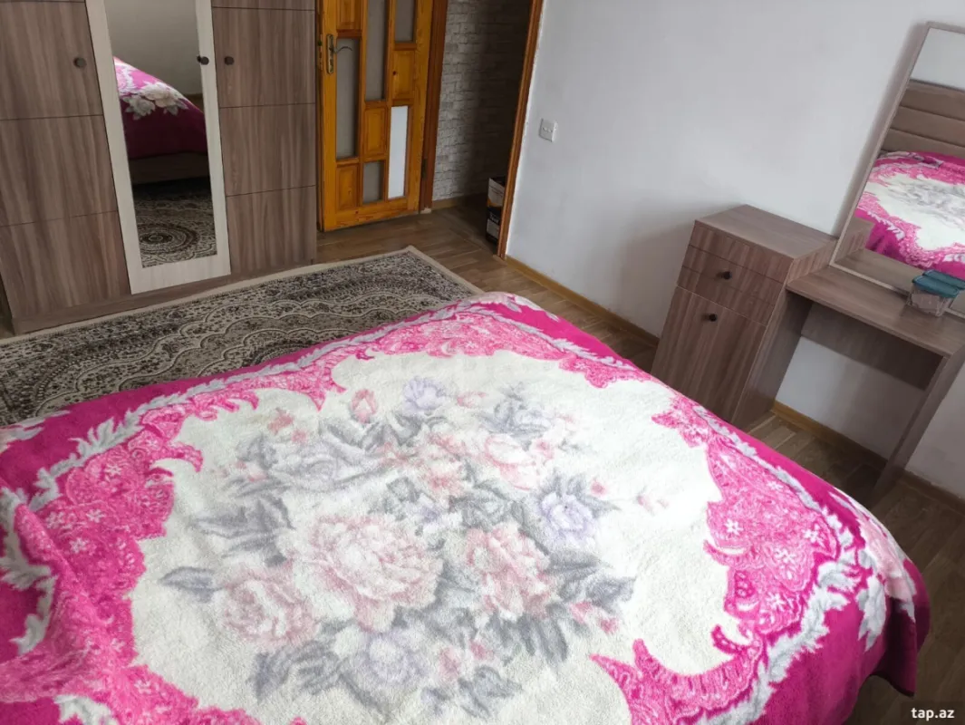 Kirayə verilir 3 otaqlı həyət evi 80 m²