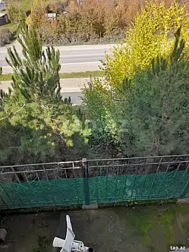 Satılır 5 otaqlı həyət evi 200 m²