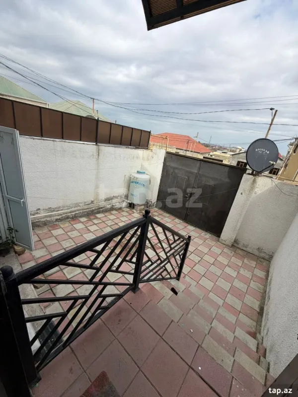 Kirayə verilir 3 otaqlı həyət evi 75 m²