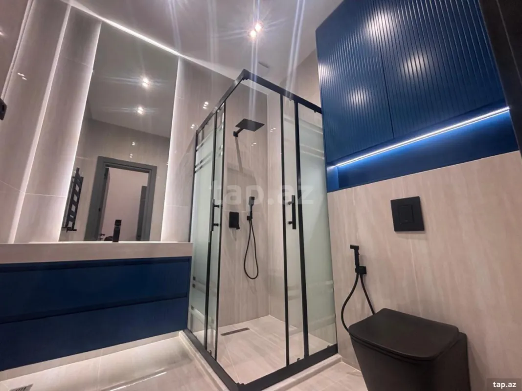 Satılır 5 otaqlı həyət evi 260 m²