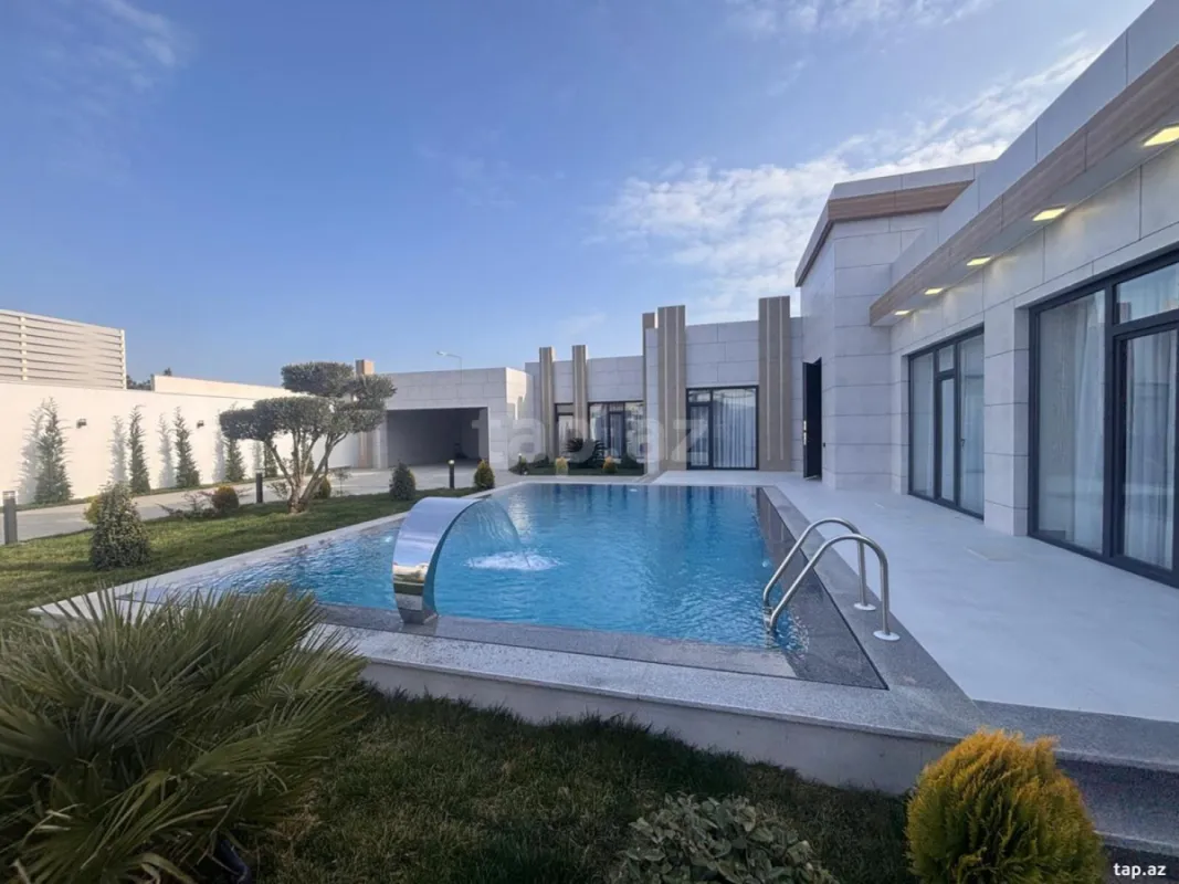 Satılır 5 otaqlı həyət evi 260 m²