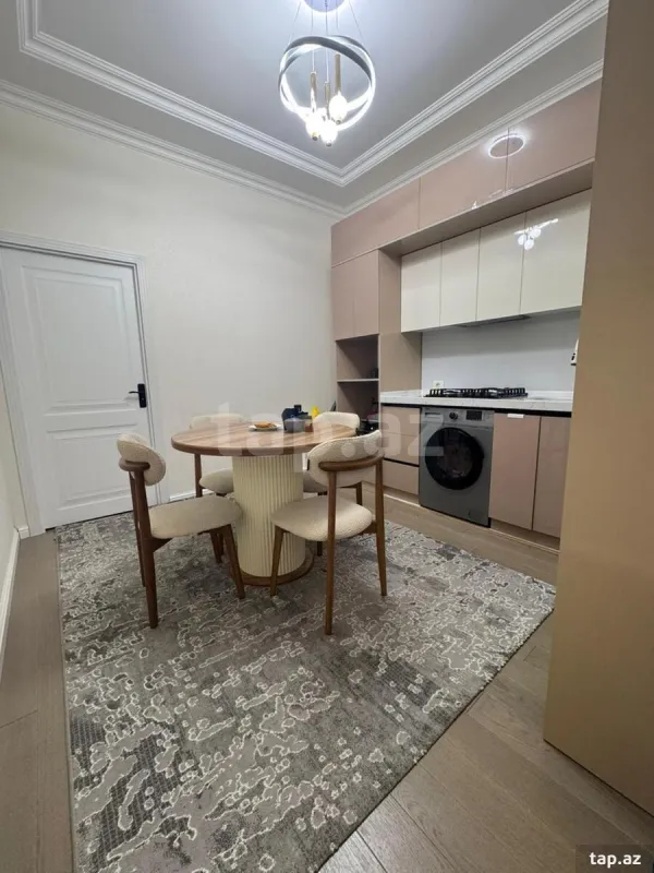 Kirayə verilir 2 otaqlı yeni tikili 60 m²