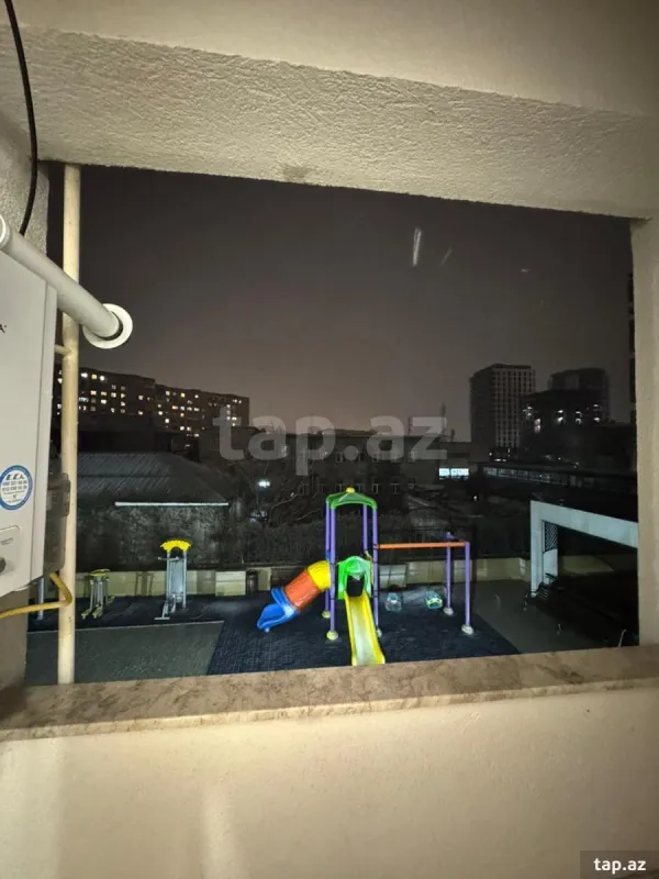 Kirayə verilir 2 otaqlı yeni tikili 60 m²