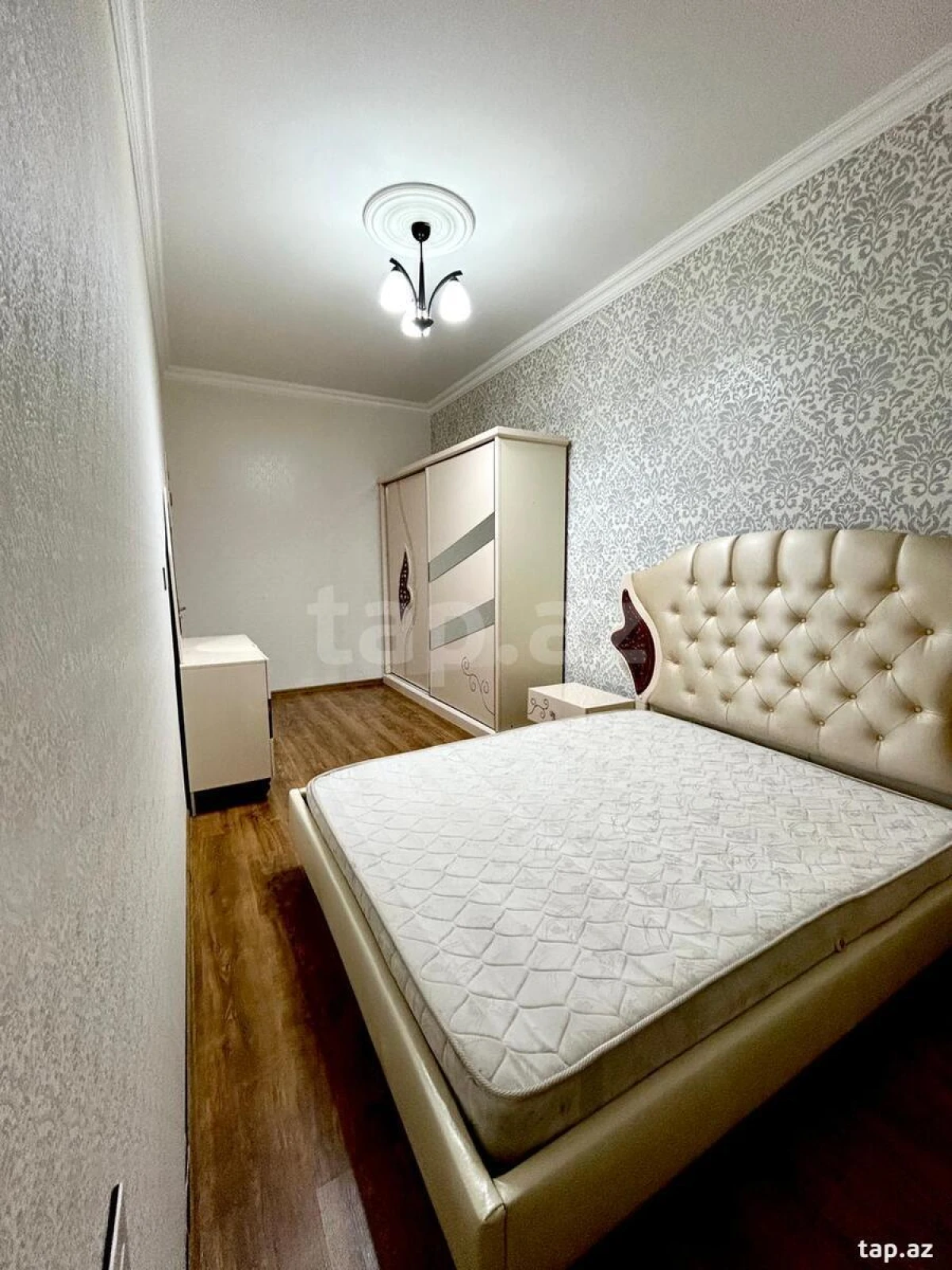 Kirayə verilir 2 otaqlı yeni tikili 60 m²