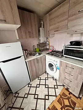 Kirayə verilir 2 otaqlı mənzil 55 m²