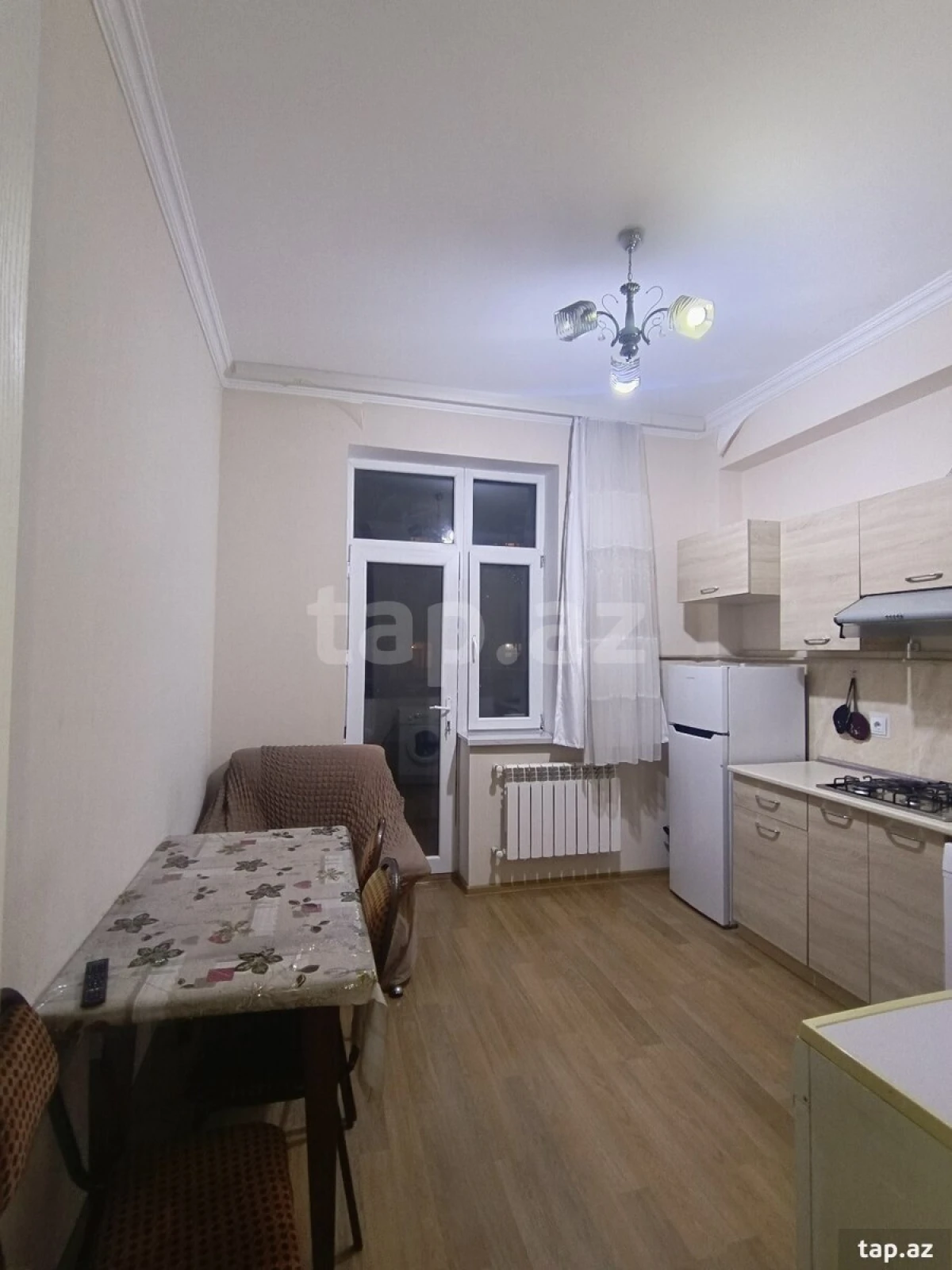 Kirayə verilir 2 otaqlı yeni tikili 60 m²