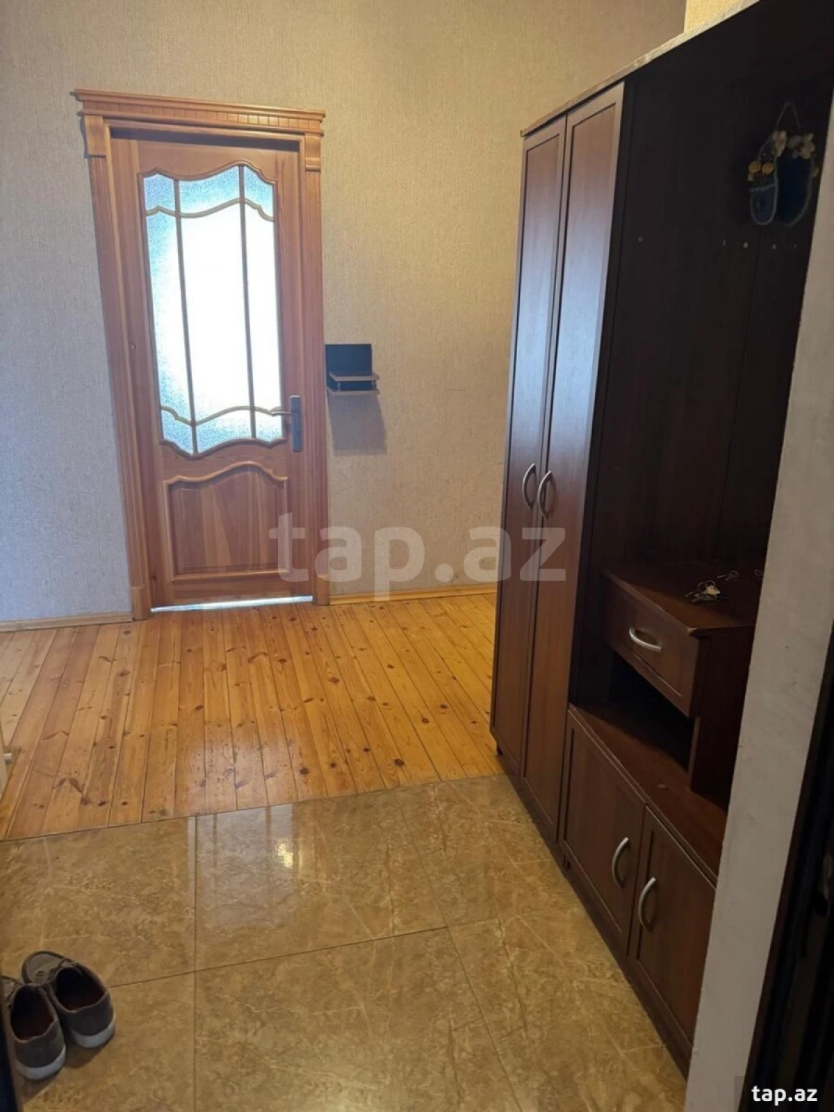 Kirayə verilir 3 otaqlı yeni tikili 110 m²