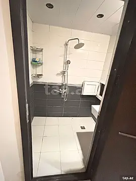Satılır 3 otaqlı yeni tikili 83 m²