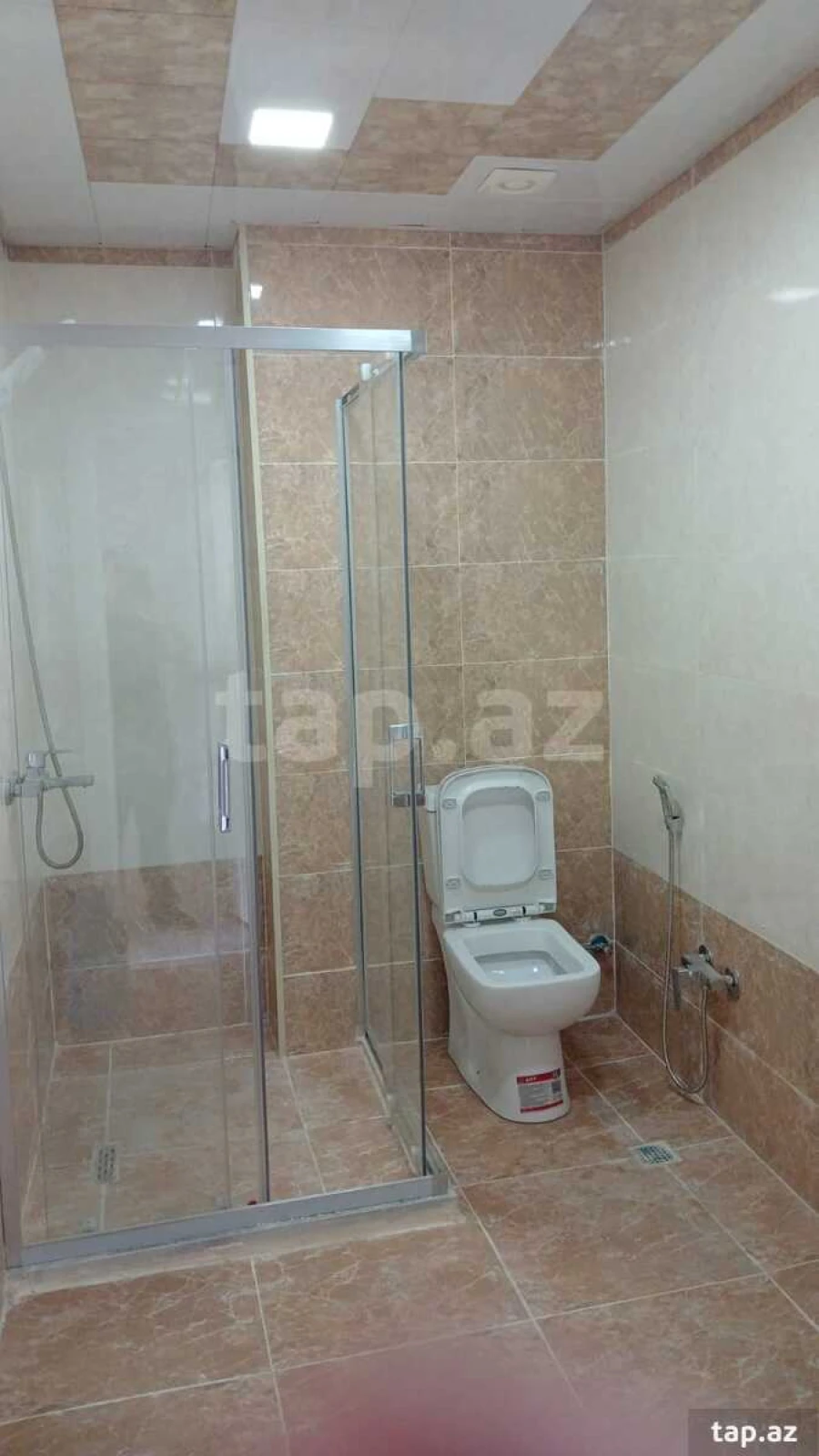 Kirayə verilir 2 otaqlı yeni tikili 55 m²