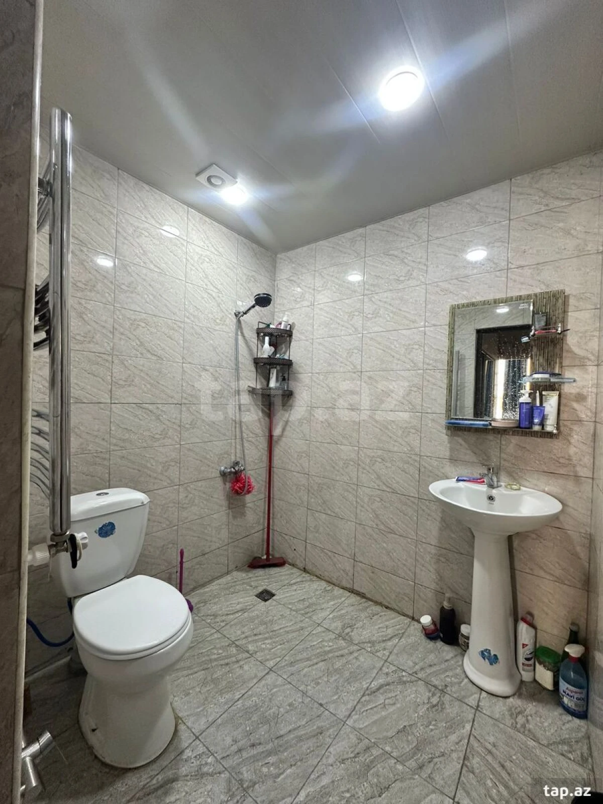 Kirayə verilir 2 otaqlı yeni tikili 66 m²