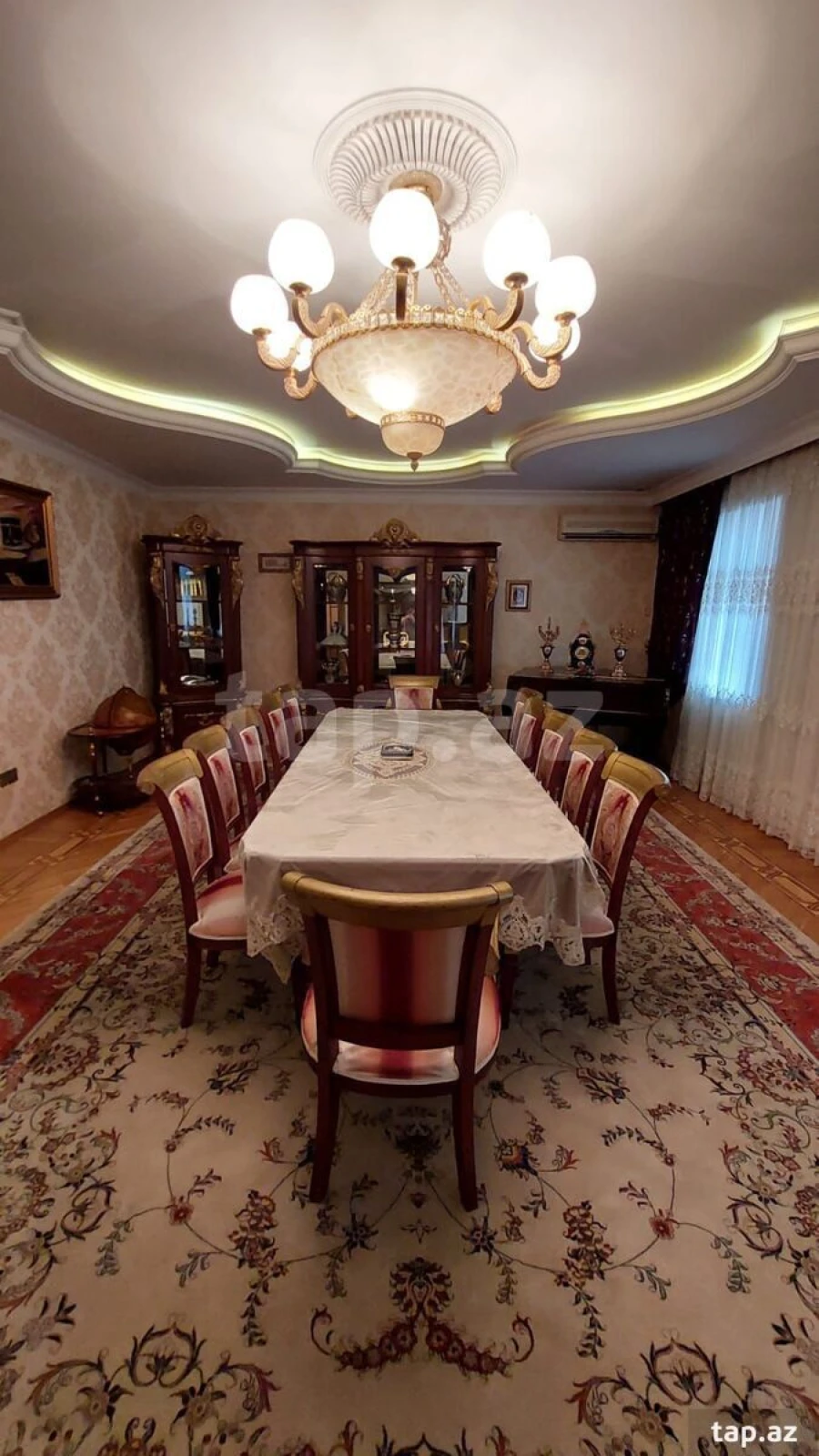 Kirayə verilir 7 otaqlı həyət evi 500 m²