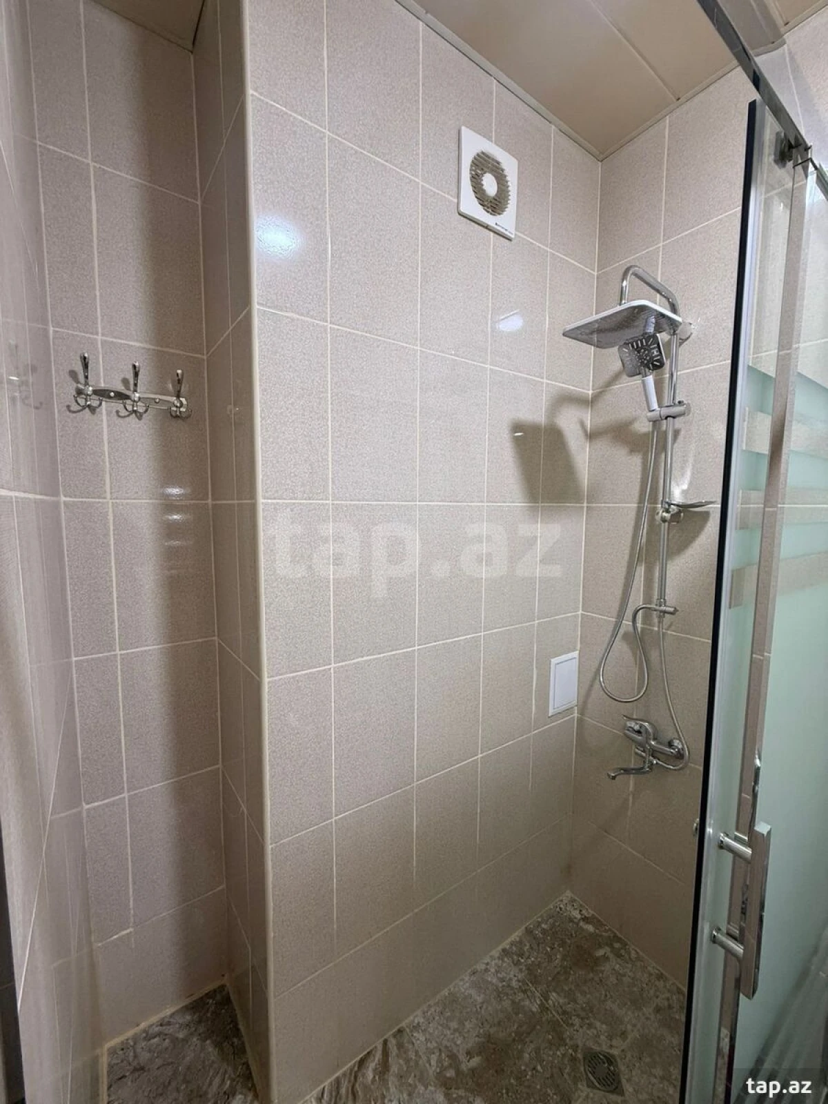 Satılır 1 otaqlı yeni tikili 40 m²