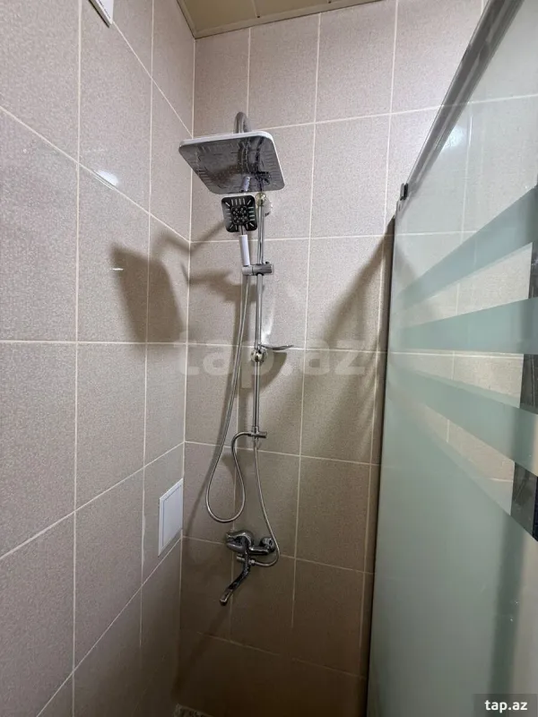 Satılır 1 otaqlı yeni tikili 40 m²