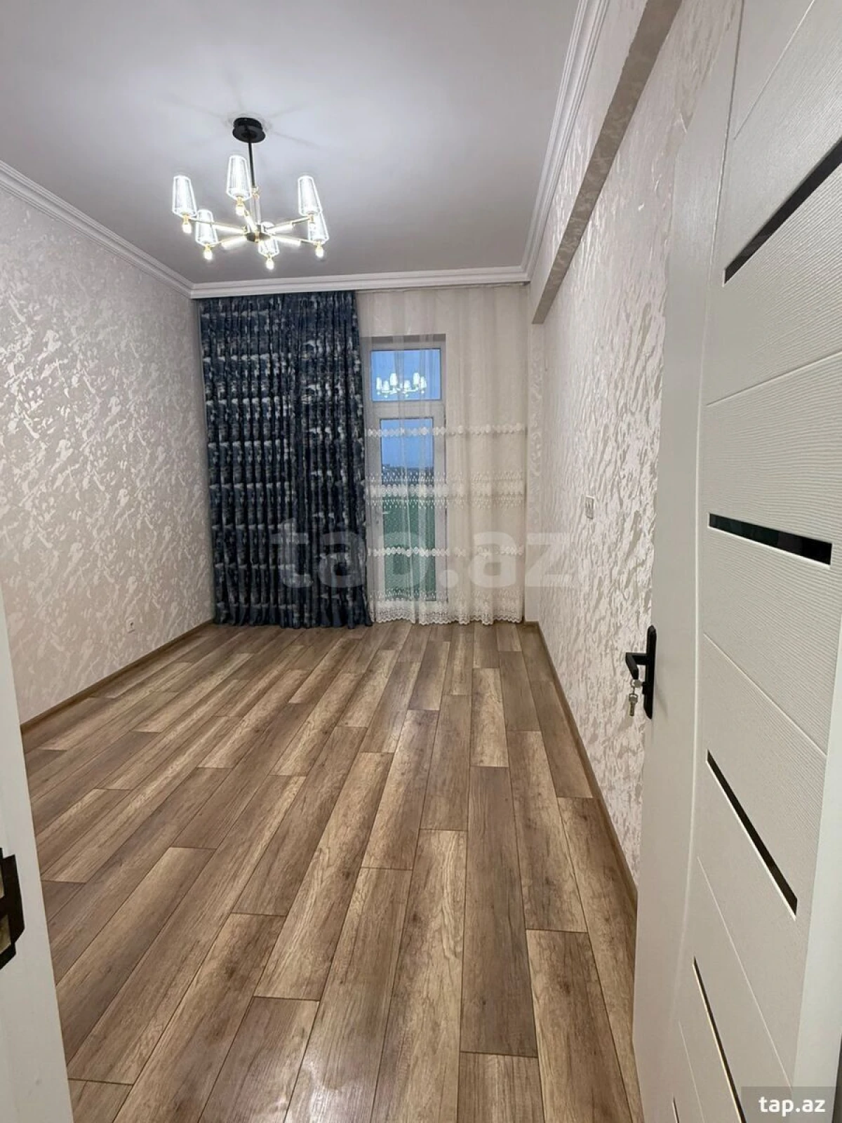 Satılır 1 otaqlı yeni tikili 40 m²