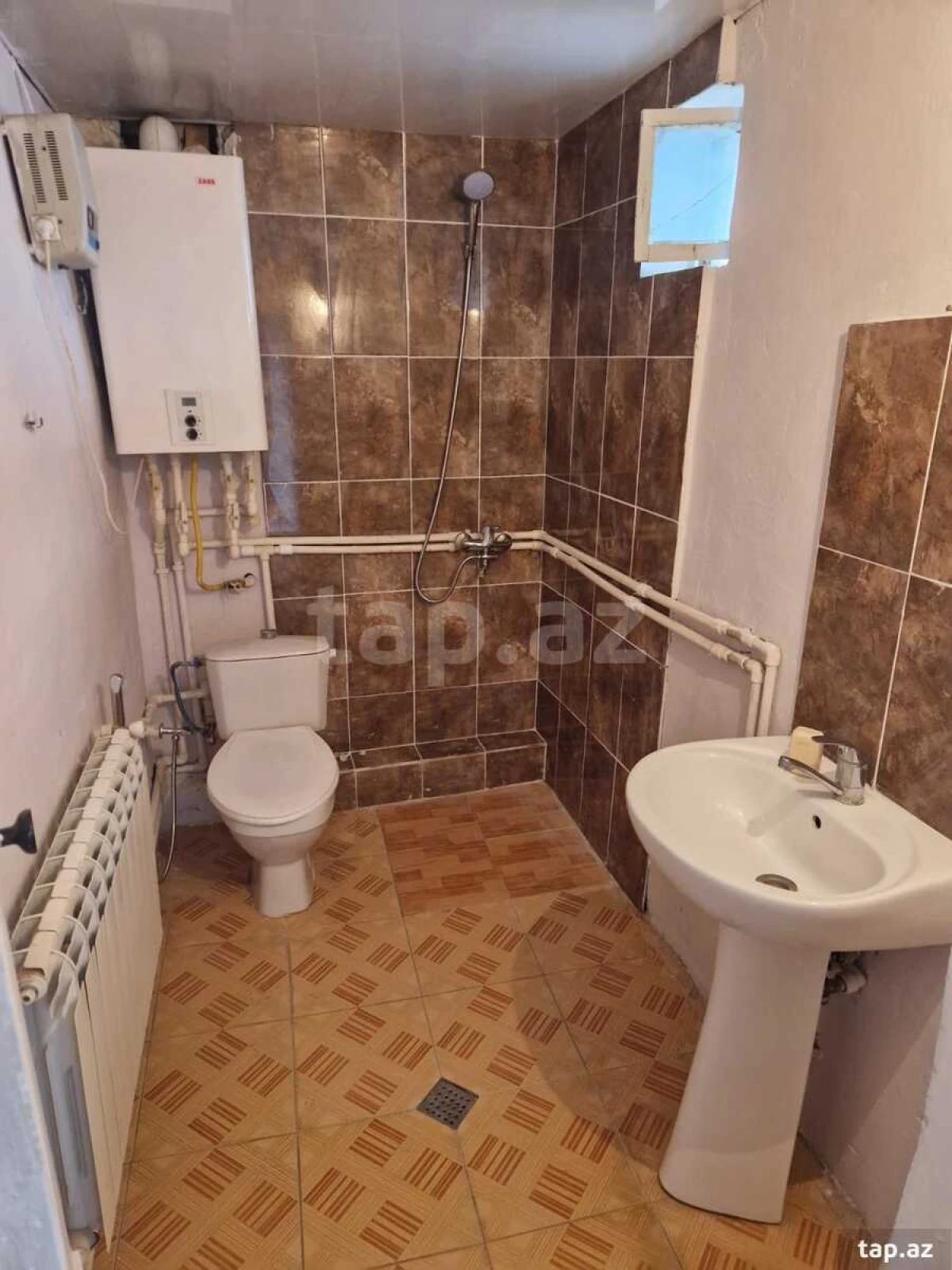 Kirayə verilir 2 otaqlı həyət evi 60 m²