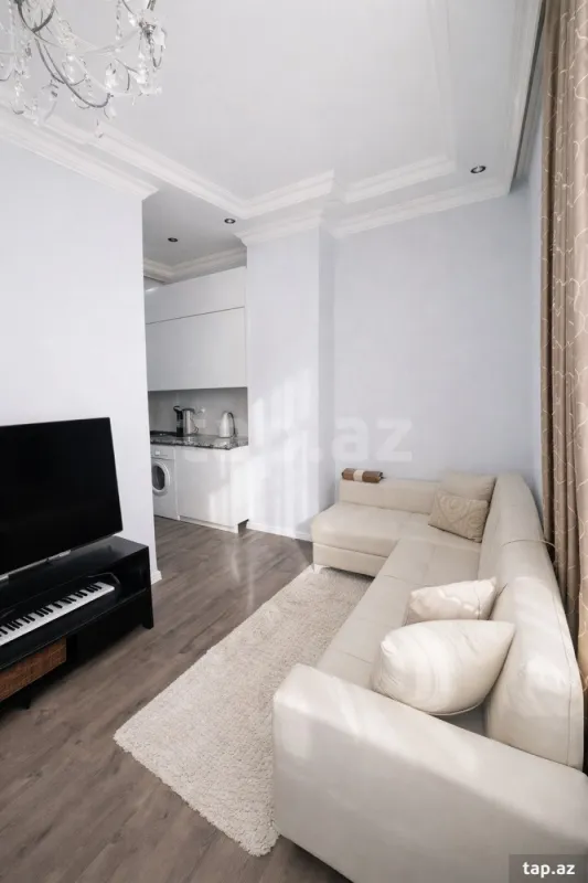 Satılır 3 otaqlı yeni tikili 76 m²