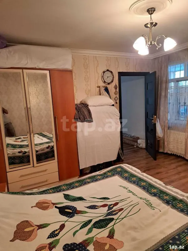 Satılır 4 otaqlı həyət evi 100 m²