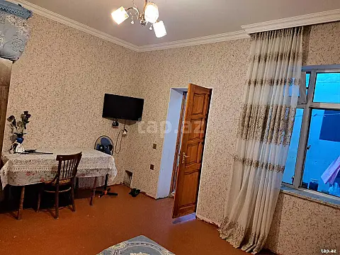 Satılır 4 otaqlı həyət evi 100 m²