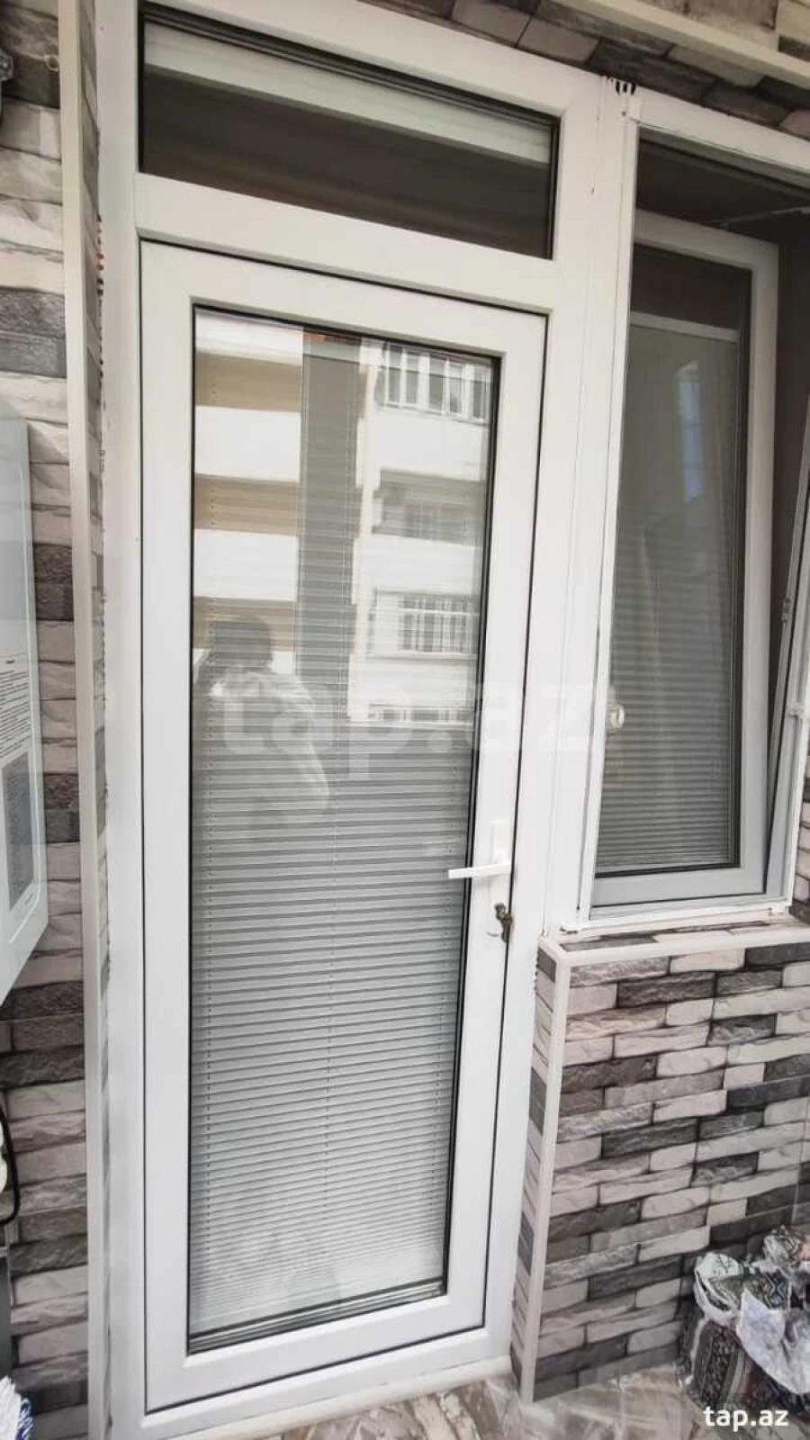 Satılır 3 otaqlı yeni tikili 82 m²