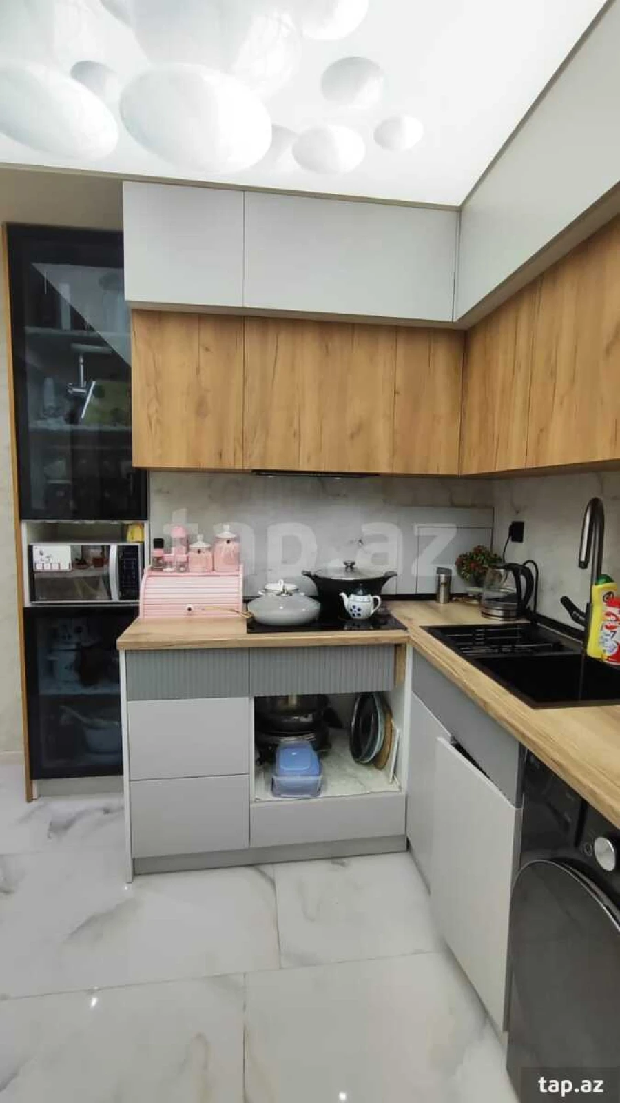 Satılır 3 otaqlı yeni tikili 82 m²