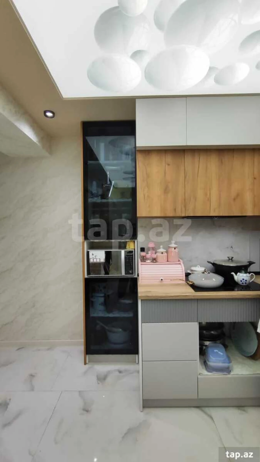 Satılır 3 otaqlı yeni tikili 82 m²