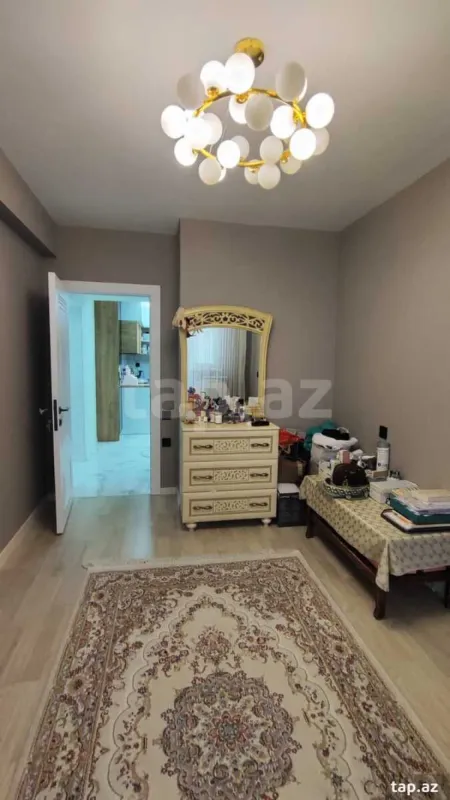 Satılır 3 otaqlı yeni tikili 82 m²