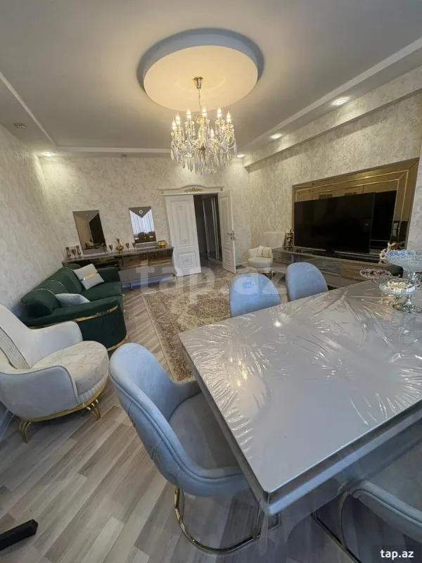 Kirayə verilir 3 otaqlı yeni tikili 100 m²