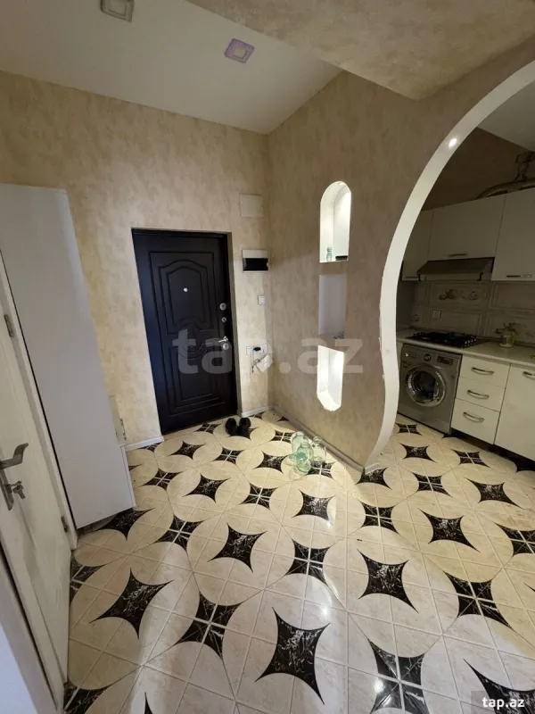 Kirayə verilir 2 otaqlı yeni tikili 60 m²