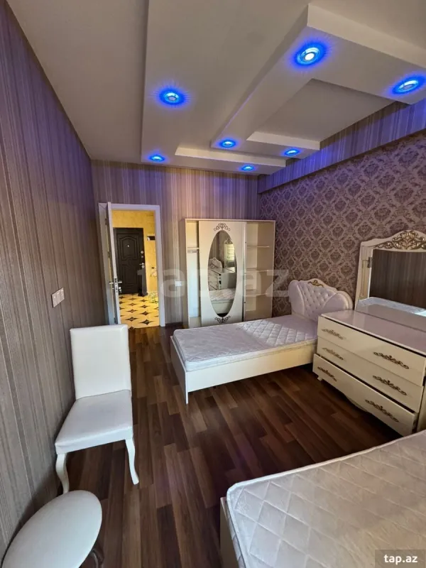 Kirayə verilir 2 otaqlı yeni tikili 60 m²