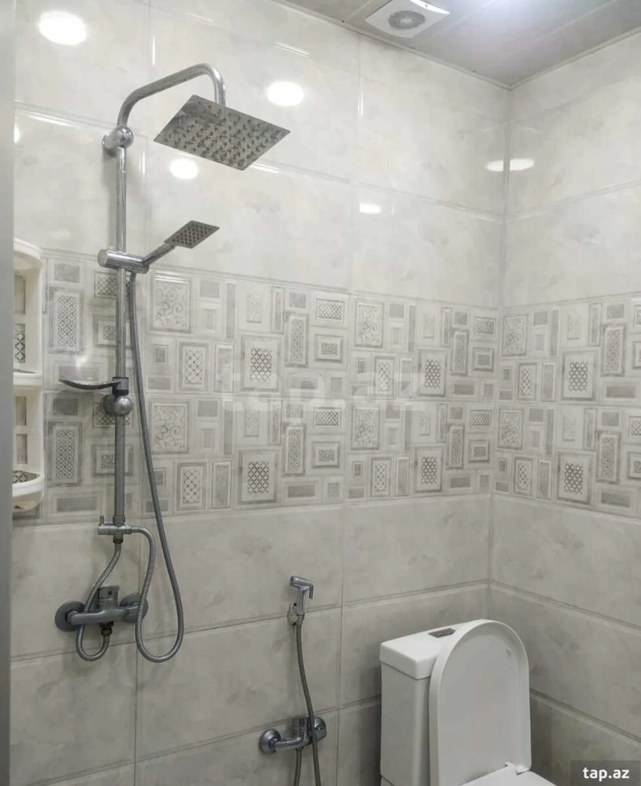 Kirayə verilir 2 otaqlı yeni tikili 55 m²