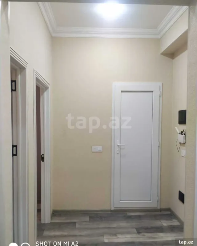 Kirayə verilir 2 otaqlı yeni tikili 55 m²