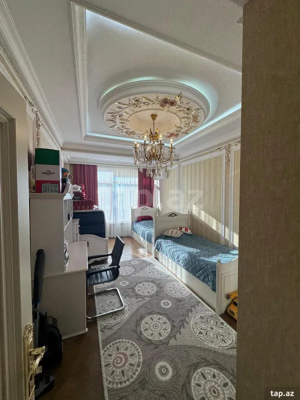 Satılır 3 otaqlı yeni tikili 126 m²