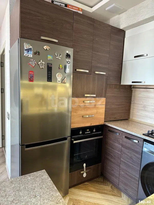 Satılır 3 otaqlı yeni tikili 67 m²