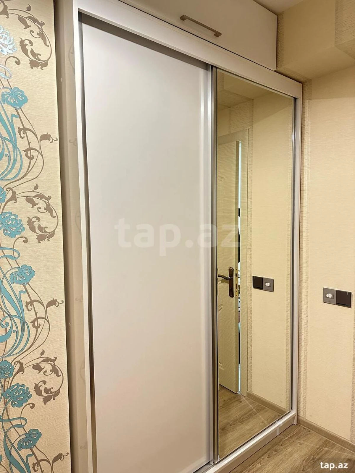 Satılır 3 otaqlı yeni tikili 67 m²