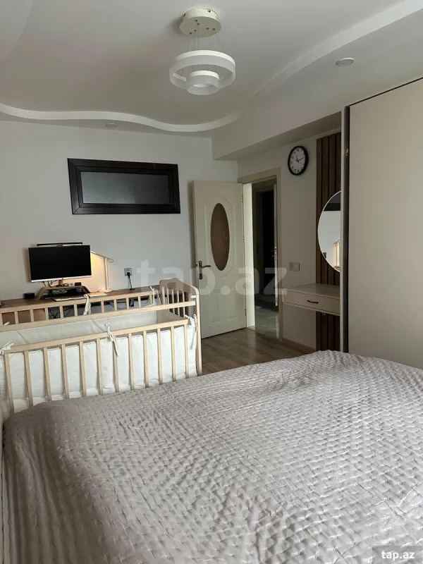 Satılır 3 otaqlı yeni tikili 67 m²